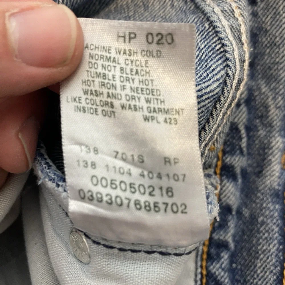 Levis Jeans Mens 38x32 Faded Blue 505 Straight Leg VTG Y2K 2004 Distressed Denim